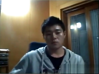 韩国男孩独奏